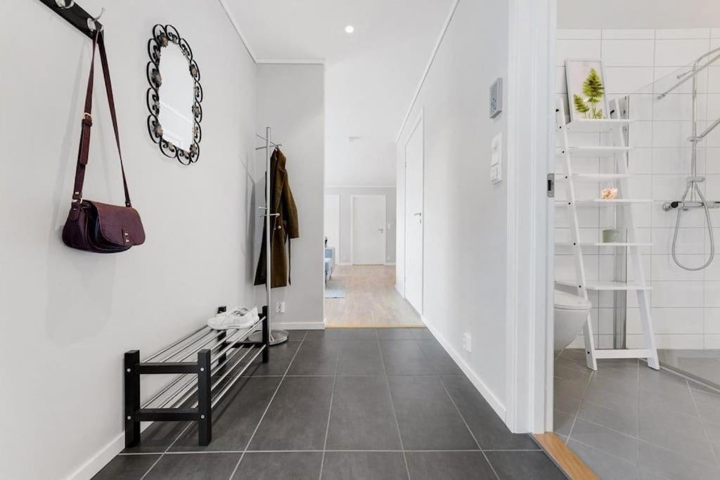 Stor Og Moderne Leilighet I Indre Arna Bergen Gratis Parkering!! المظهر الخارجي الصورة